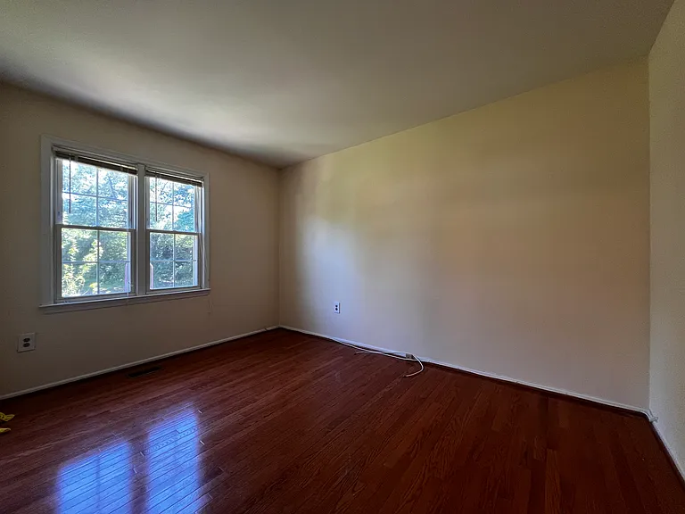 25 Marwood Ct — Photo 12