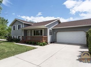 302 Powder River Ave, Bozeman, MT 59718