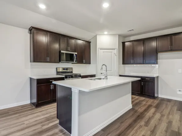 2018 Stallion St, Seagoville, TX 75159