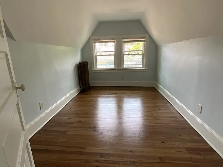 1626 Riverside Dr — Photo 22