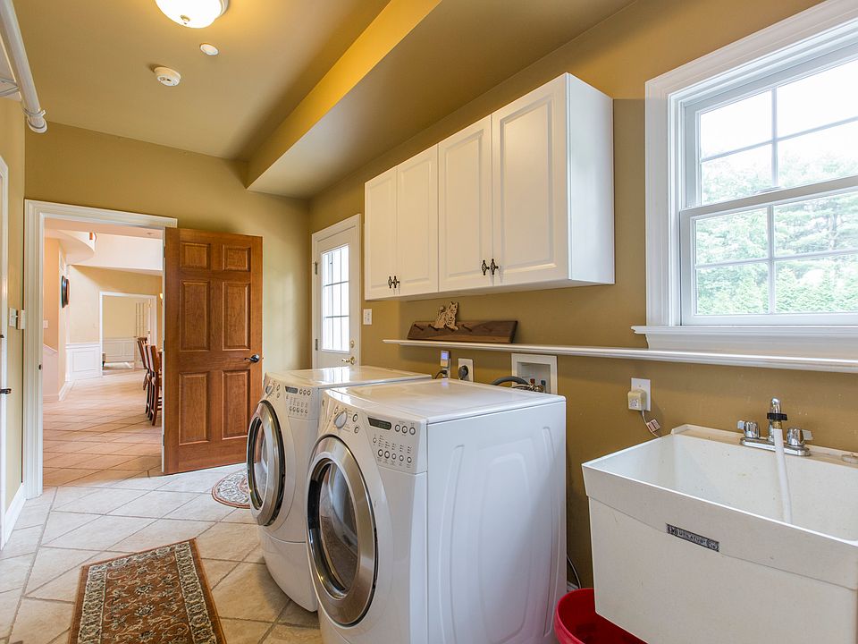 Laundry/Mud Room