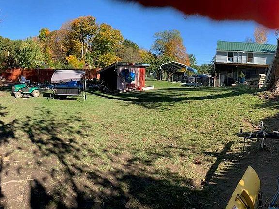 4th image of 112 Park Ln