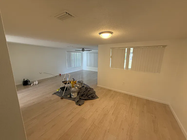 10118 Holly Dr — Photo 5