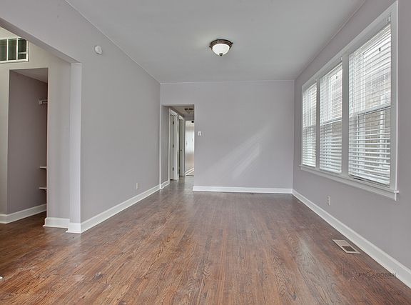 3rd image of 4639 N Lawler Ave