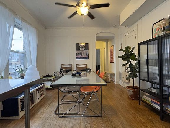 3rd image of 2021 N Humboldt Blvd #B