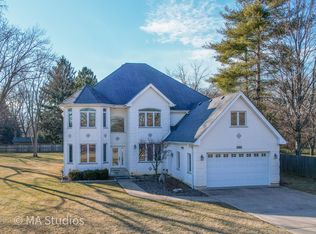 9030 Elm Ave, Burr Ridge, IL 60527