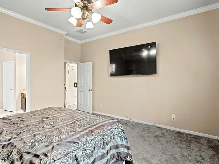 3106 Valley Ct — Photo 18