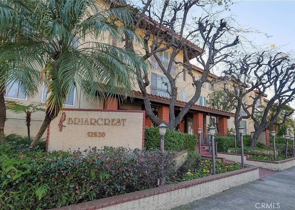 1st image of 12830 Burbank Blvd Unit 310