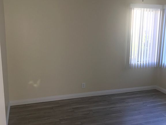 3rd image of 4166 W 162nd St