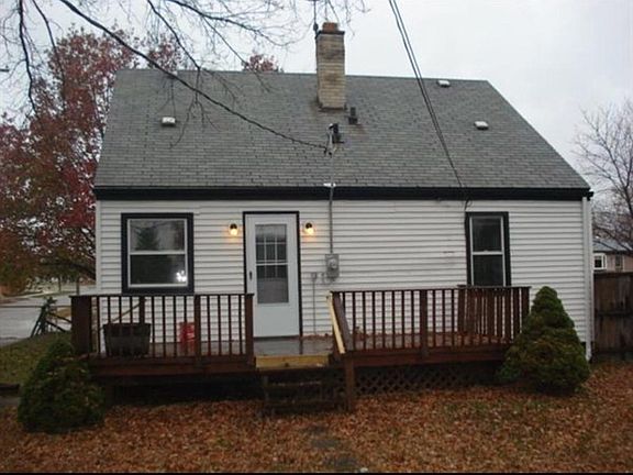 2nd image of 13300 Couwlier Ave