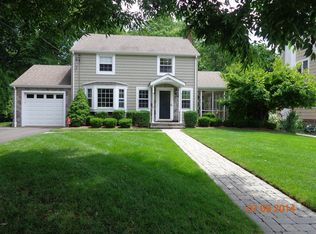 349 Bogert Ave, Ridgewood, NJ 07450