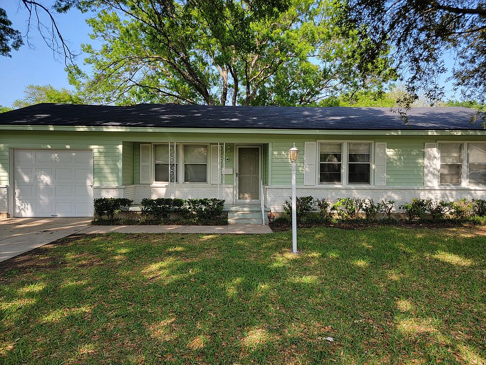 1st image of 2025 Mountainview Dr