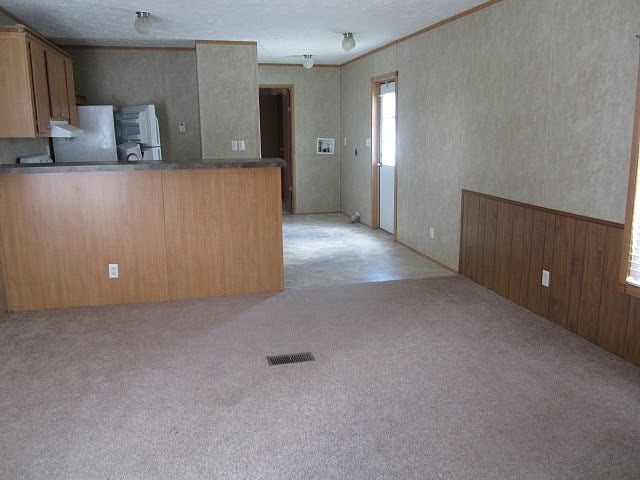 2nd image of 600 N Patton Ave Lot 11