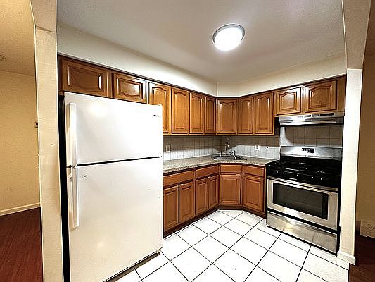 2nd image of 66-78 69th St #2A