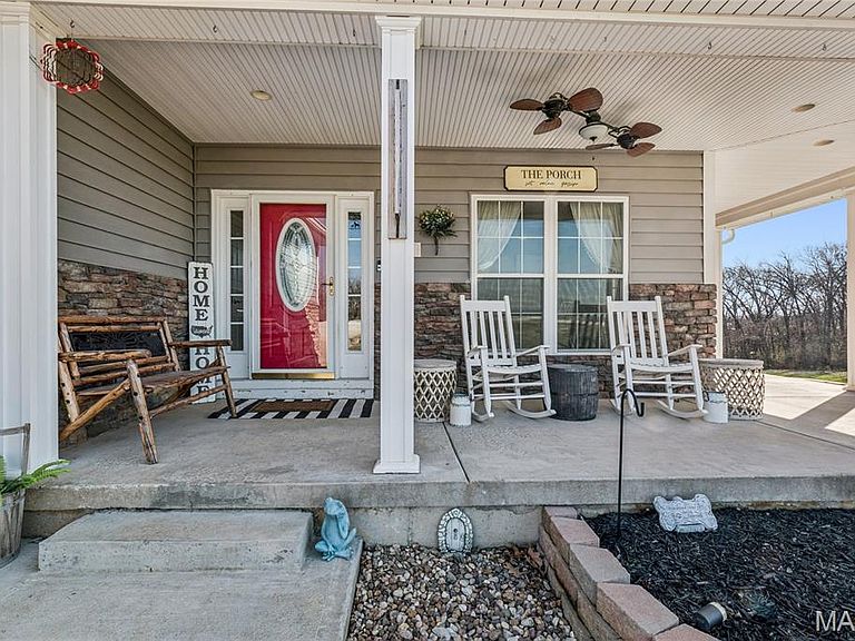 Listing photo 5