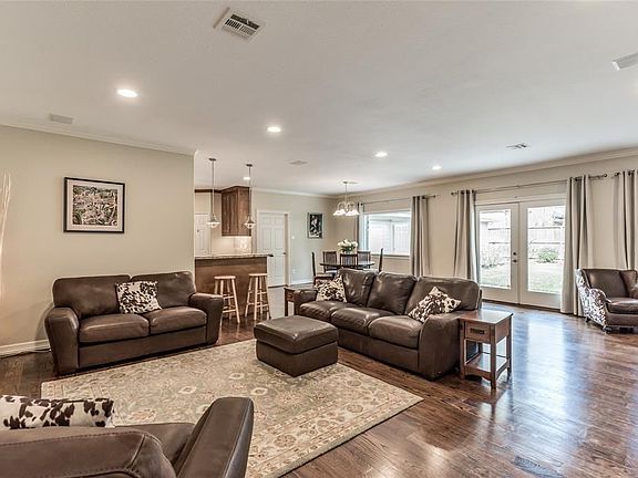 4th image of 12306 Boheme Dr