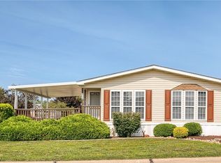 356 Golfway Dr, Painesville, OH 44077