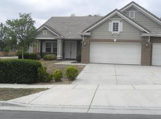 2401 Simon Cir, Corona, CA 92879