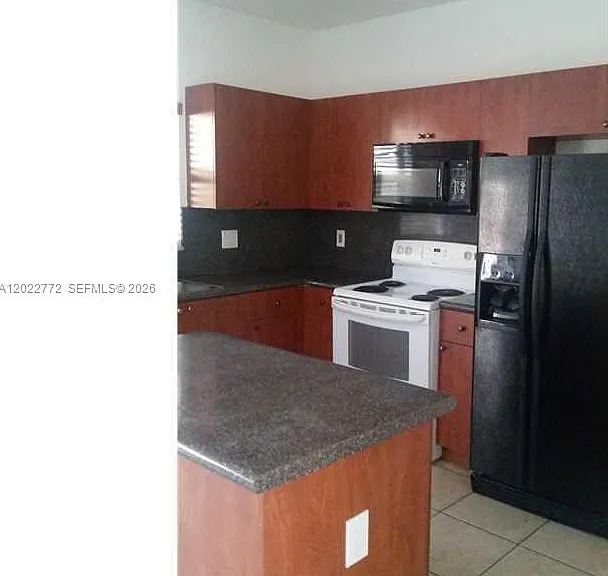 2955 SE 15th Ter #2955 — Photo 6