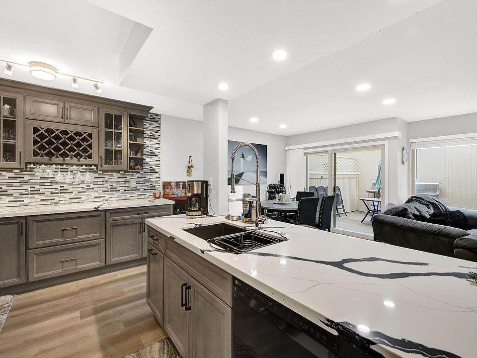 1st image of 216 Apollo #7