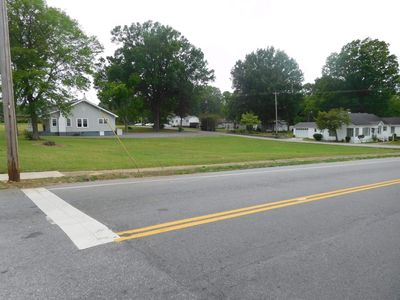 S Logan St, Gaffney, SC, 29341