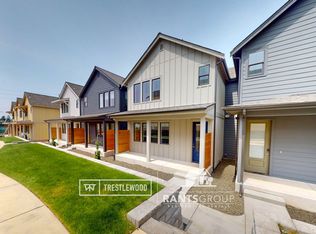 121 Veranda Ln SE, Olympia, WA 98513