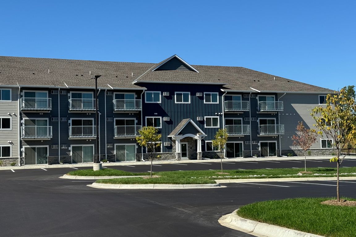 Elm Creek Commons