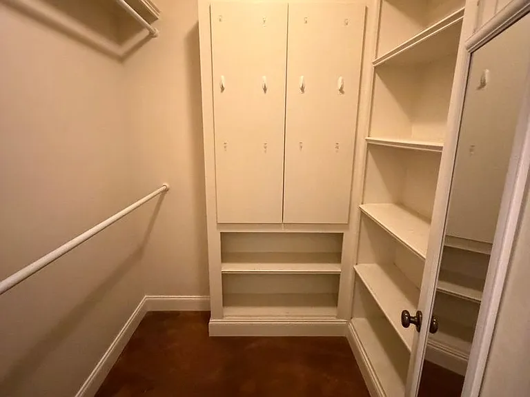 635 Walton Way Dr — Photo 29