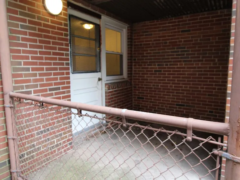 72 Orchard St #4A — Photo 6