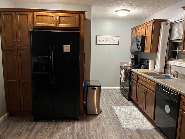 108 Wood Ln #2