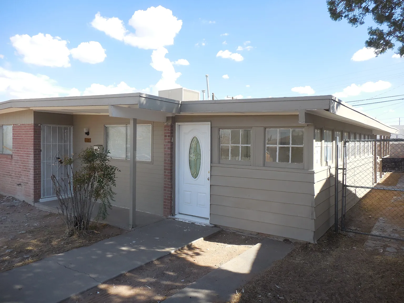3608 Sheppard Avenue - 1 — Photo 3