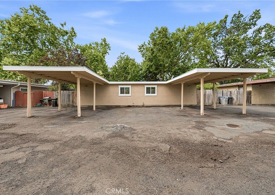 1st image of 454-456 10th St