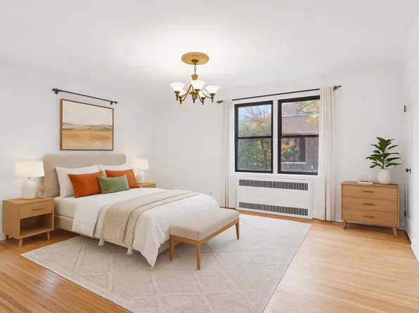 69-40 Yellowstone Boulevard image 6 of 13