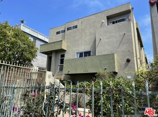 544 Rose Ave, Venice, CA 90291