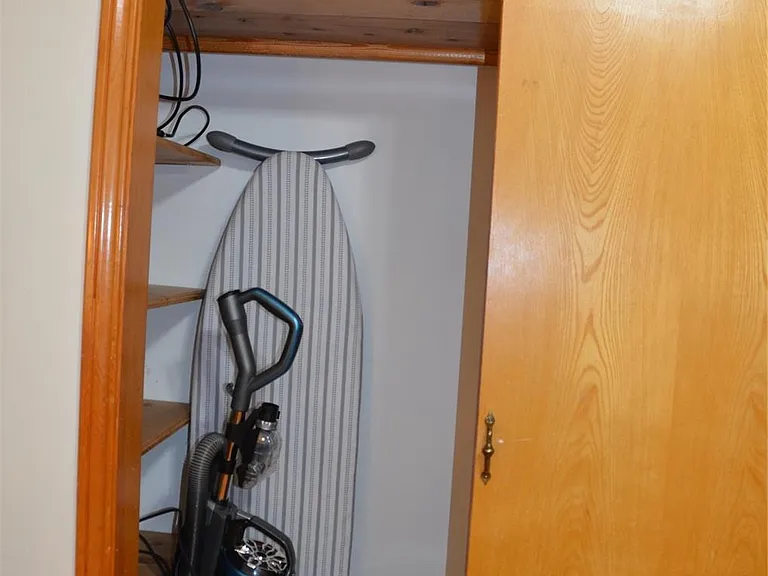 6507 Morningside Dr #UPSTAIRS — Photo 15