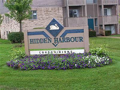1st image of 8719 Meadowbrook Dr