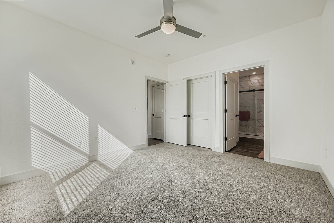Bedroom | The Gallery