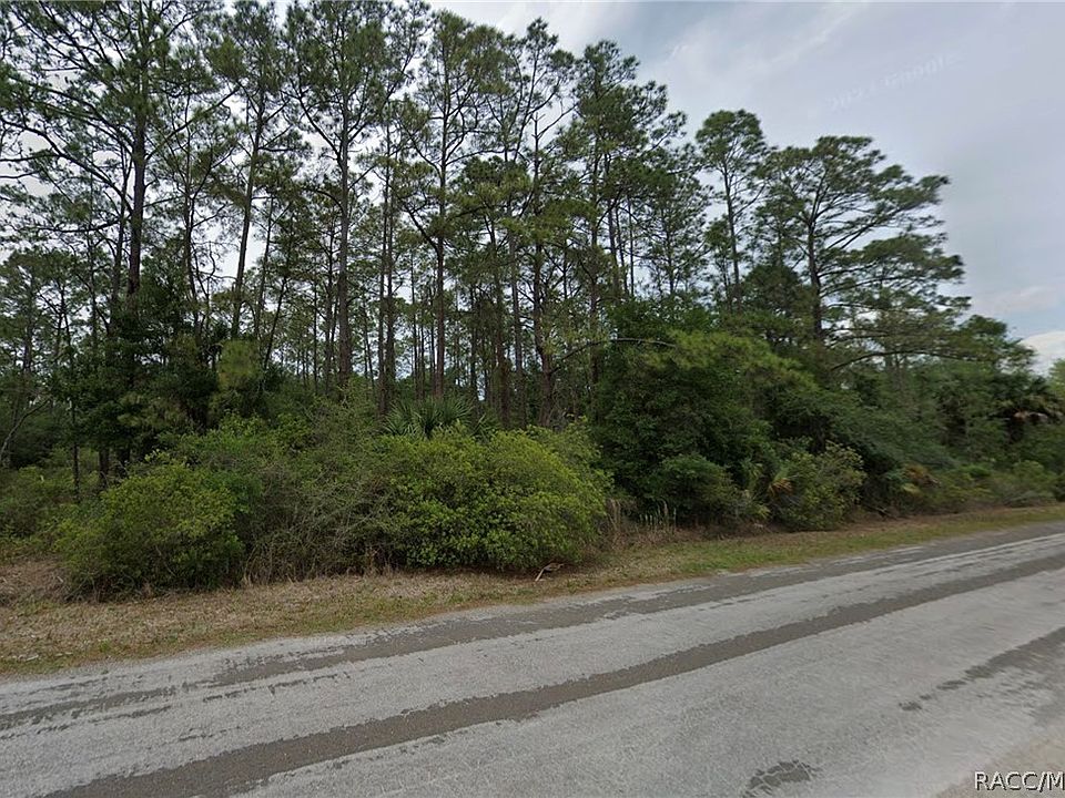 2nd image of 9088 N Black Oak Way