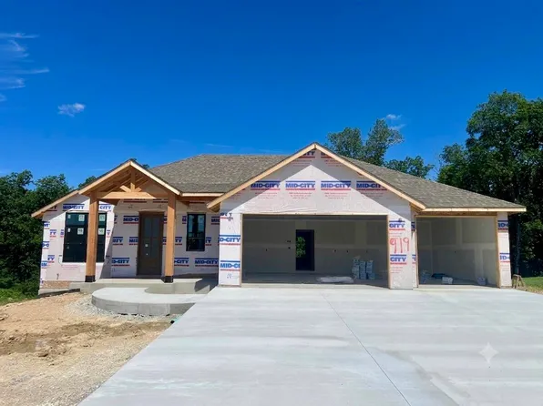 2005 Stone Mountain Pkwy, Columbia, MO 65201