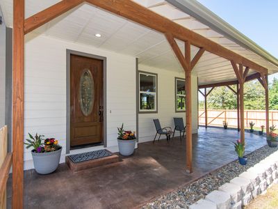 5227 Fish Hatchery Rd, Grants Pass, OR, 97527