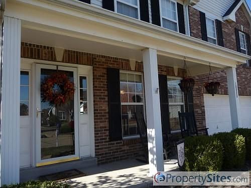 5th image of 16952 Kingstowne Place Dr