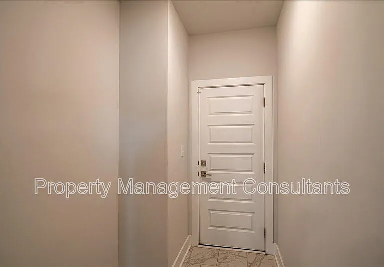 14872 Demarie Ln — Photo 16