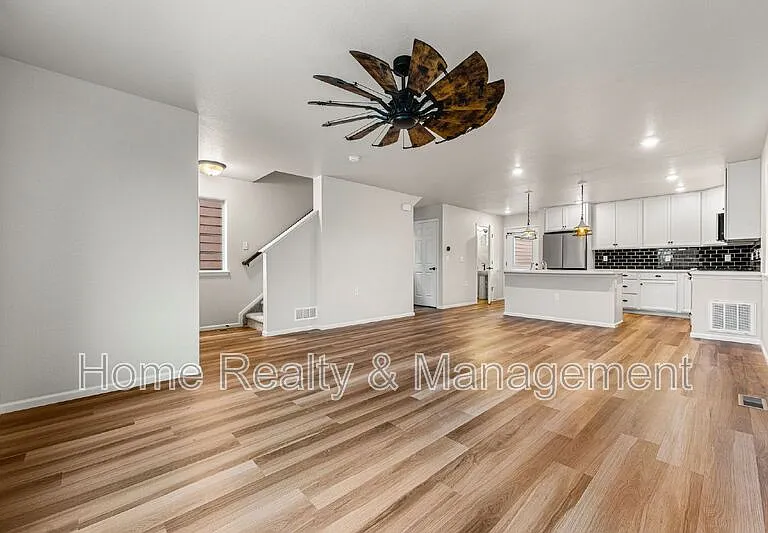 12760 Tamarac St — Photo 6