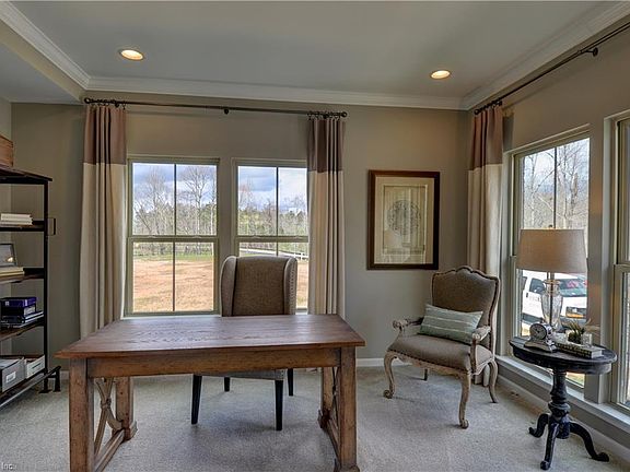 3rd image of 2876 Greenwood Dr