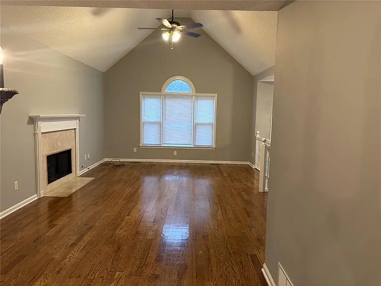 5045 Bayberry Ct — Photo 9
