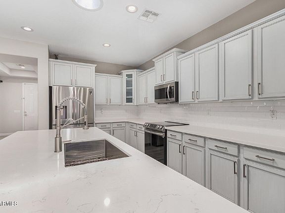 4th image of 15578 W Mackenzie Drive