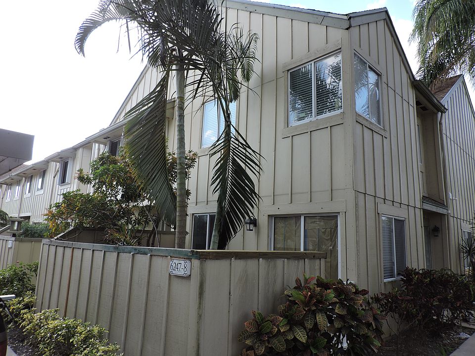 view front of townhome which will be freshly painted in Dece