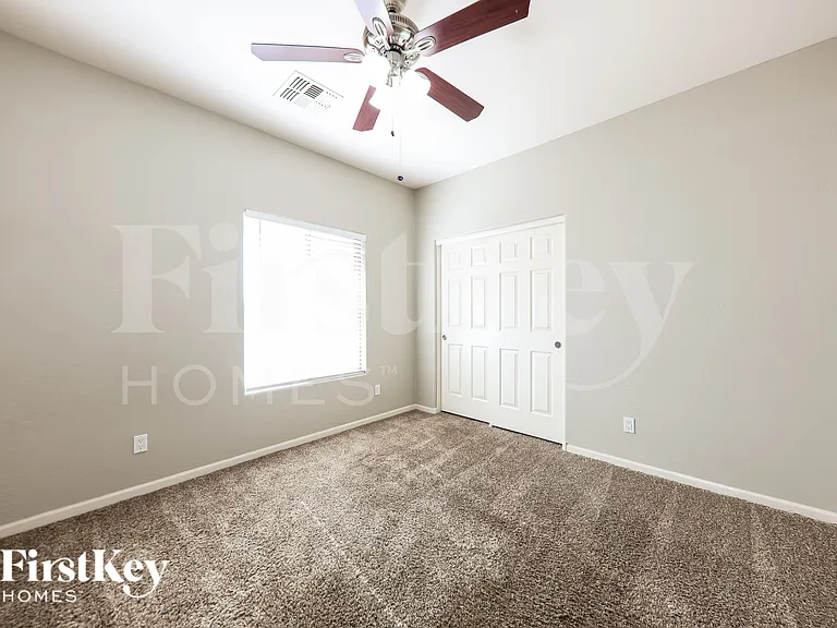 17650 N 30th St — Photo 16