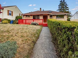 4452 50th Ave SW, Seattle, WA 98116