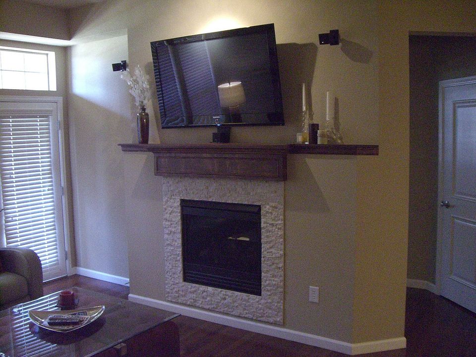 Fireplace / Entertainment Center